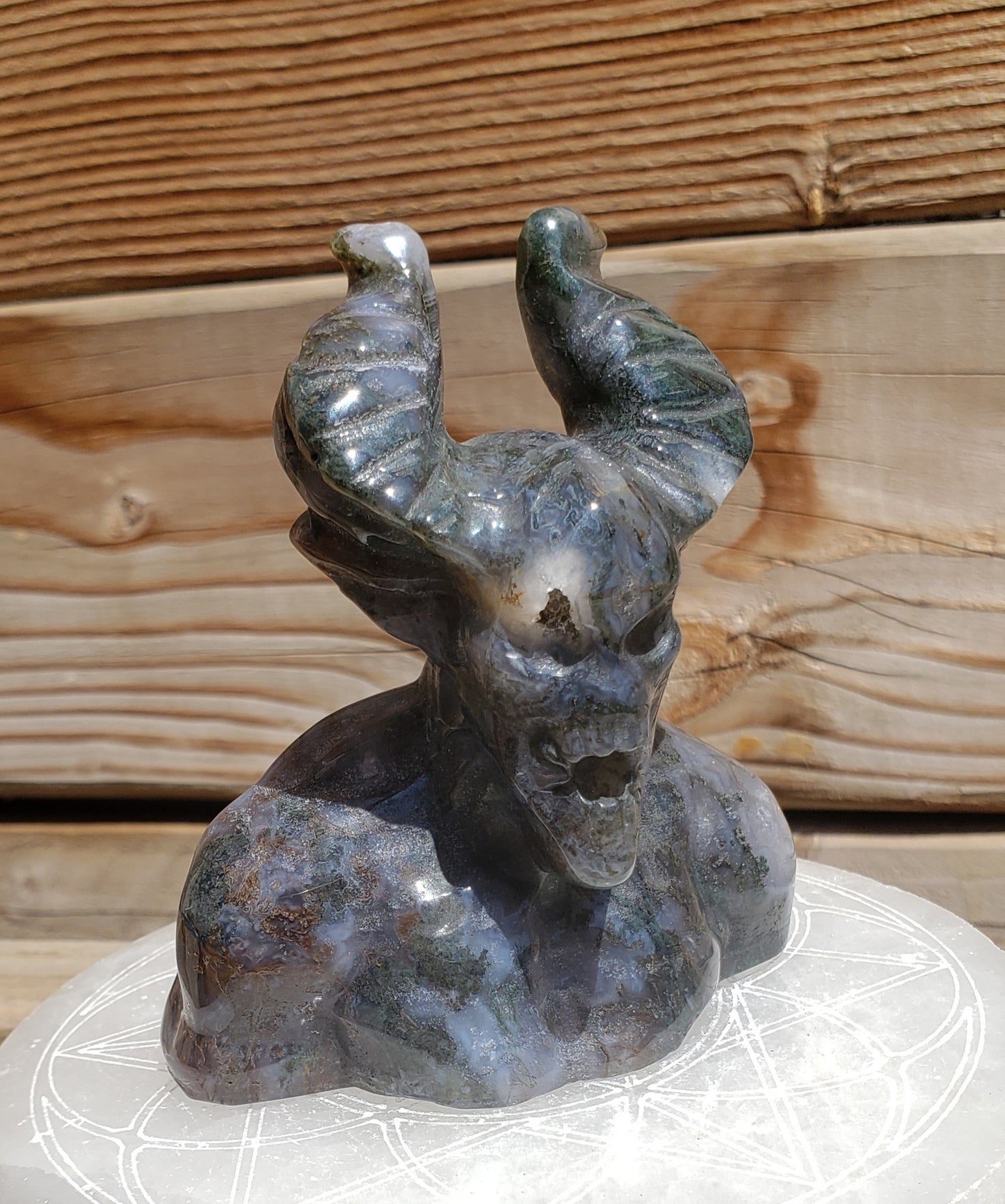 XL Moss Agate Devil (B)