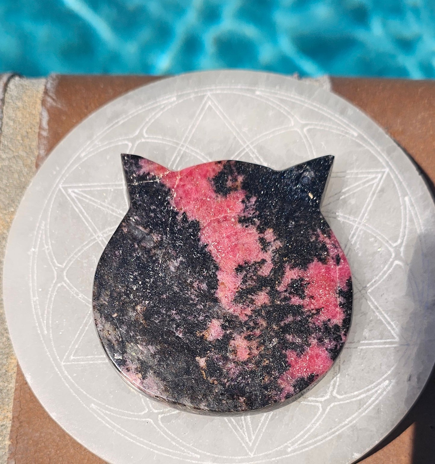 Rhodonite Cat Head