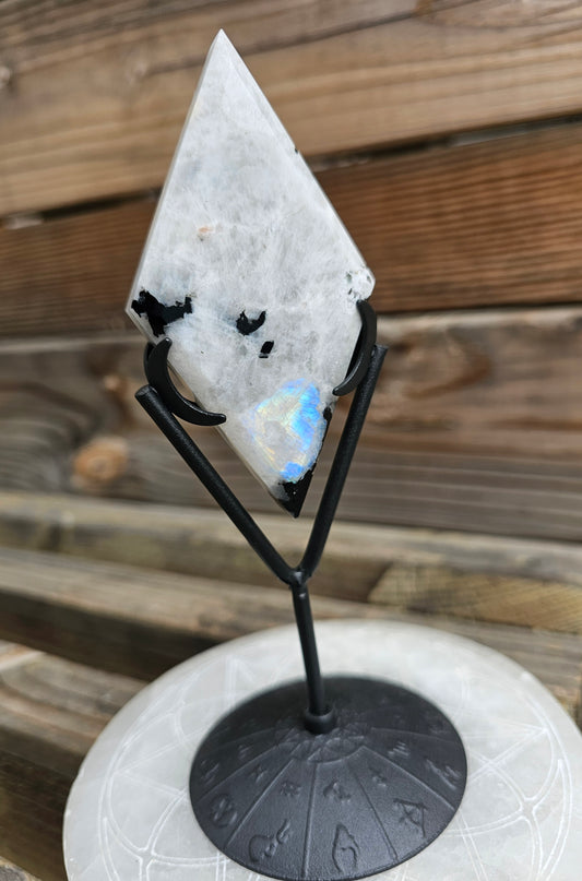 Rainbow Moonstone Rhombus *B